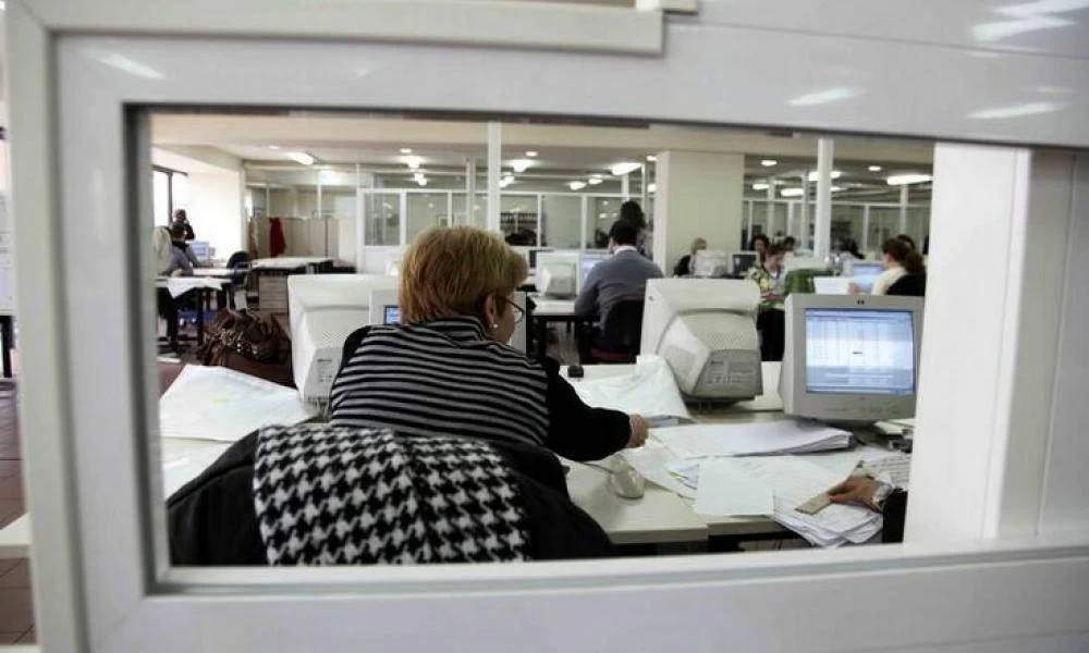 Συναγερμός στις αρχές: 55χρονη με συμπτώματα κορονοϊού κυκλοφορούσε ελευθέρα